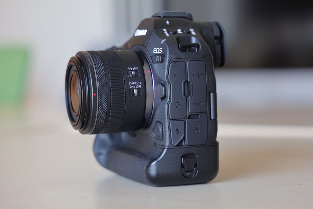 Canon EOS R1